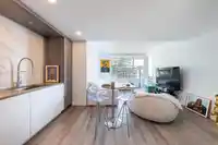 1006 1441 JOHNSTON ROAD - thumbnail 11