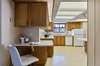 102 2062 KING GEORGE BOULEVARD - thumbnail 19