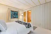 102 2062 KING GEORGE BOULEVARD - thumbnail 27