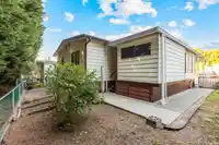102 2062 KING GEORGE BOULEVARD - thumbnail 37