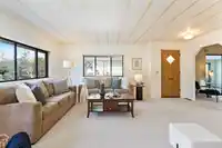 102 2062 KING GEORGE BOULEVARD - thumbnail 7