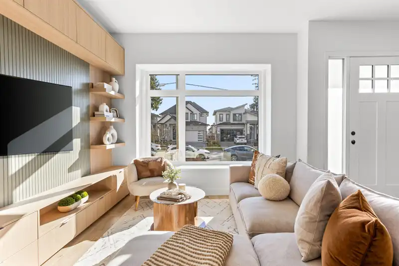 102 16755 21 AVENUE - photo 3 of 40