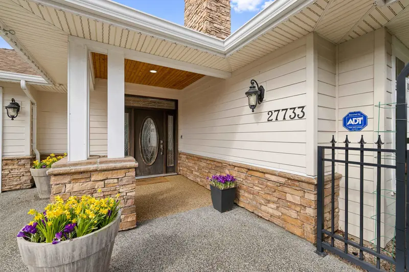 27733 PORTER DRIVE - photo 2 of 25