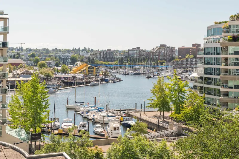 604 1500 HOWE STREET - photo 1 of 25