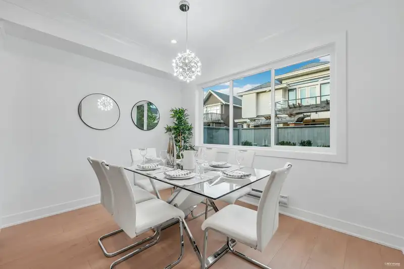 107 8233 WILLIAMS ROAD - photo 4 of 25