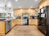 2685 171 STREET - thumbnail 14