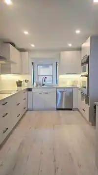 2 14985 VICTORIA AVENUE - thumbnail 11