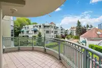 308 1745 MARTIN DRIVE - thumbnail 22