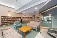 308 1745 MARTIN DRIVE - thumbnail 31