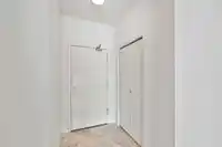 308 1745 MARTIN DRIVE - thumbnail 5