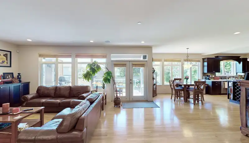 15974 BUENA VISTA AVENUE - photo 3 of 30