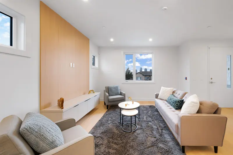 6 4855 VENABLES STREET - photo 3 of 25