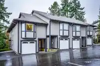 11 1828 LILAC DRIVE - thumbnail 1