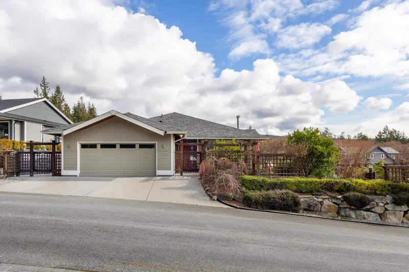 9326 JORGENSEN PLACE - photo 2 of 25