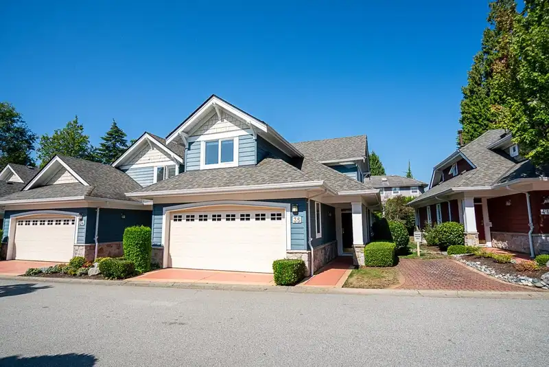 35 15055 20 AVENUE - photo 1 of 25