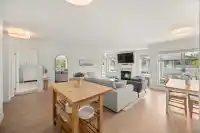 309 15272 20 AVENUE - thumbnail 1