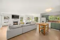 309 15272 20 AVENUE - thumbnail 2
