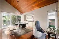 13022 SUMMERHILL CRESCENT - thumbnail 4