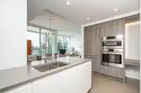 901 1441 JOHNSTON ROAD - thumbnail 7