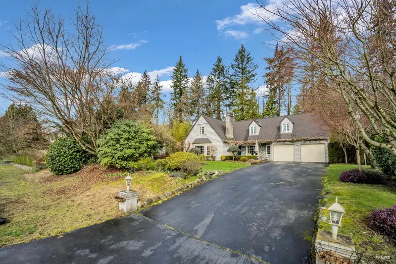 539 NEWCROFT PLACE - photo 1 of 25