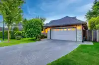 1923 141A STREET - thumbnail 1