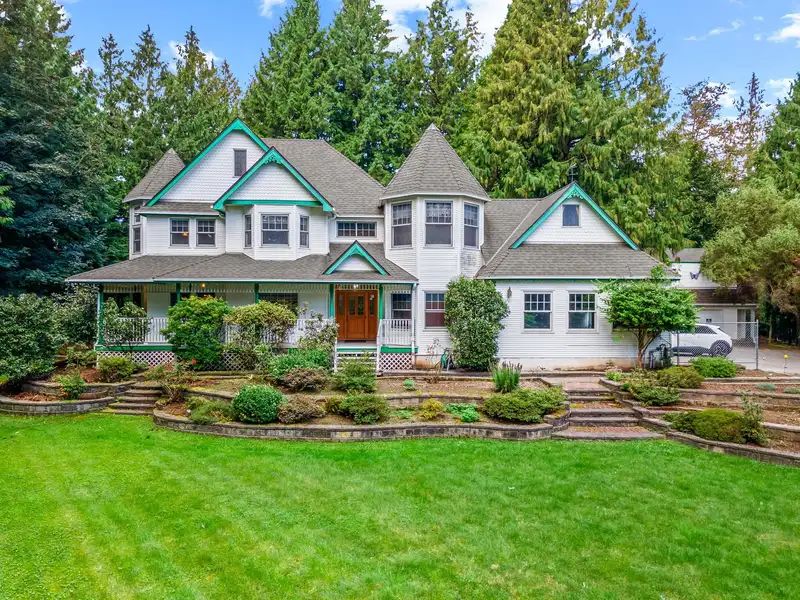 2077 184 STREET - photo 1 of 27