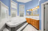 2077 184 STREET - thumbnail 17