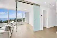 905 1342 JOHNSTON ROAD - thumbnail 11