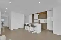 905 1342 JOHNSTON ROAD - thumbnail 14