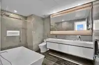 905 1342 JOHNSTON ROAD - thumbnail 24