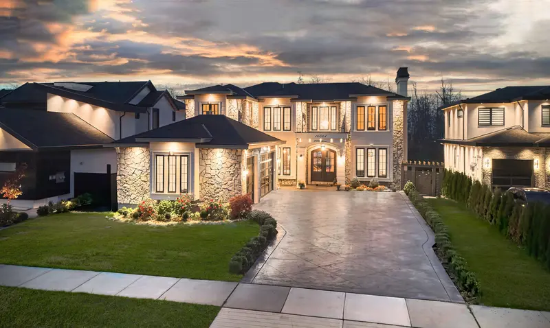 16561 29A AVENUE - photo 3 of 25