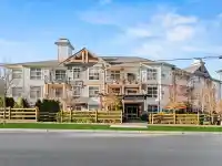 101 14605 MCDOUGALL DRIVE - thumbnail 22