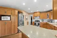 1887 144A STREET - thumbnail 10