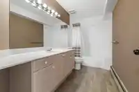 306 15233 PACIFIC AVENUE - thumbnail 12