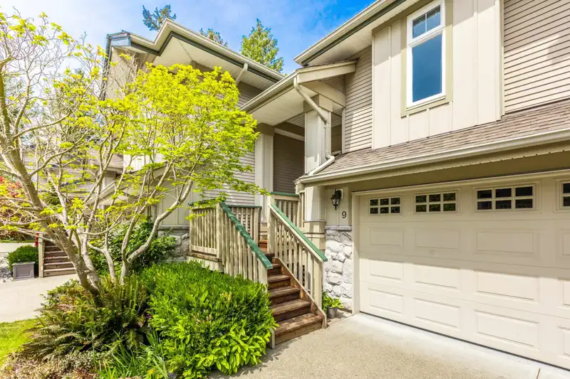 9 2780 150TH STREET - photo 2 of 36
