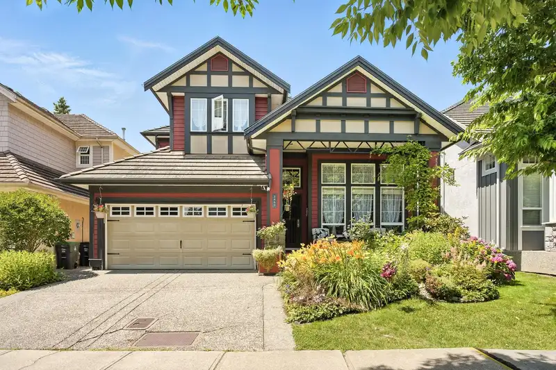 3463 150A STREET - photo 1 of 40