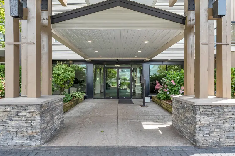 316 32729 GARIBALDI DRIVE - photo 2 of 25