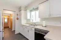 #304 1351 MARTIN STREET - thumbnail 13