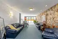 #304 1351 MARTIN STREET - thumbnail 5