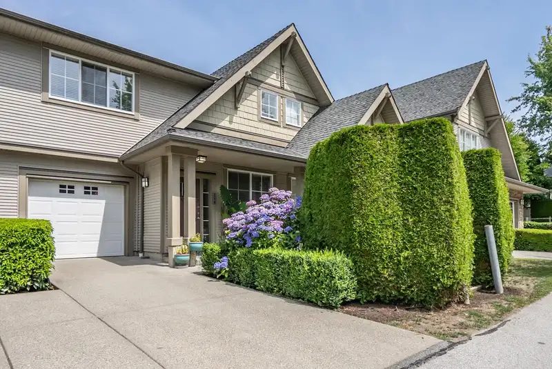 238 2501 161A STREET - photo 1 of 40