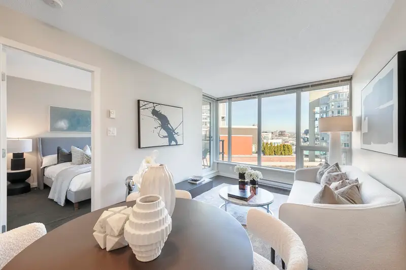 507 445 W 2ND AVENUE - photo 1 of 25