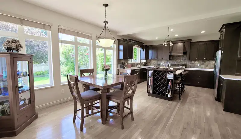 15974 BUENA VISTA AVENUE - photo 4 of 25