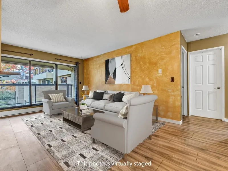 211 10157 UNIVERSITY DRIVE - photo 4 of 25