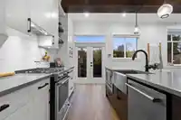 2 1454 162B STREET - thumbnail 9