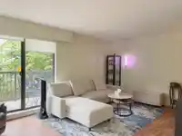 106 1360 MARTIN STREET - thumbnail 12