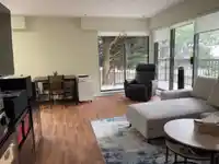 106 1360 MARTIN STREET - thumbnail 10