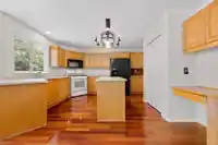 2192 148A STREET - thumbnail 14