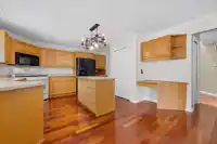 2192 148A STREET - thumbnail 15