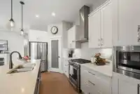 16555 25 AVENUE - thumbnail 13