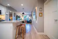 201 15428 31 AVENUE - thumbnail 5